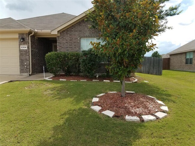 Building Photo - 8304 Mossberg Dr