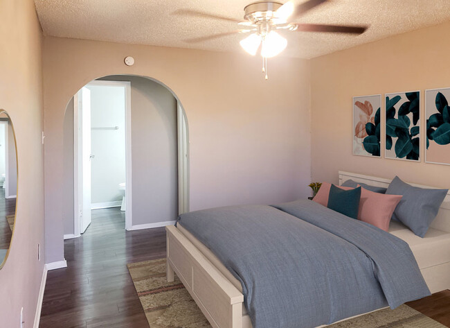 Bedroom - Riatta Ranch Apartments