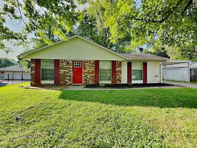 Building Photo - 1112 Corn Tassel Row