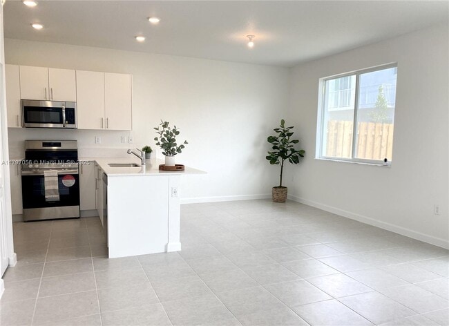 Foto del edificio - 751 SE 14th St