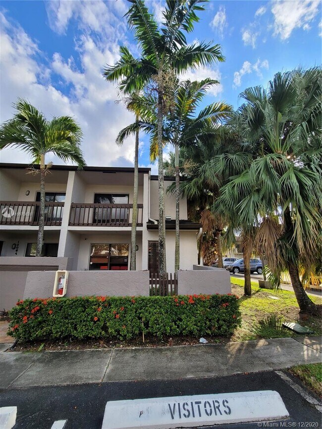 Foto del edificio - 10066 NW 41st St