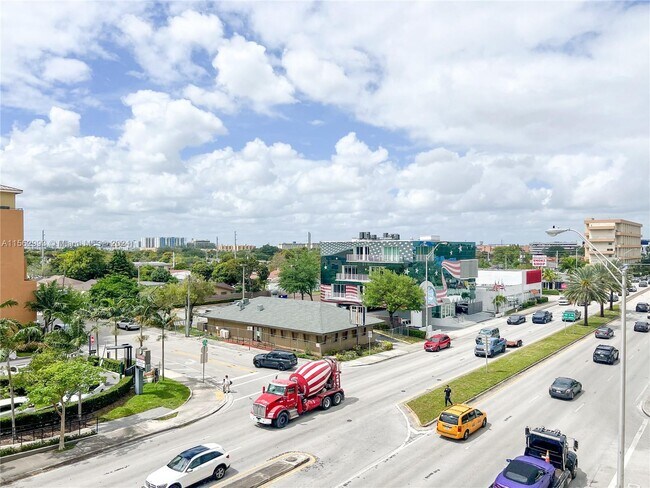 Foto del edificio - 117 NW 42nd Ave