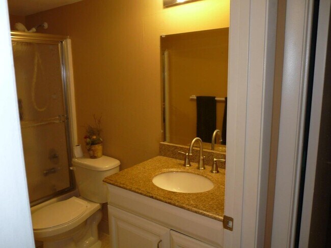 Foto del edificio - 21954 Tidewater Terrace Apt #102, Boca Rat...