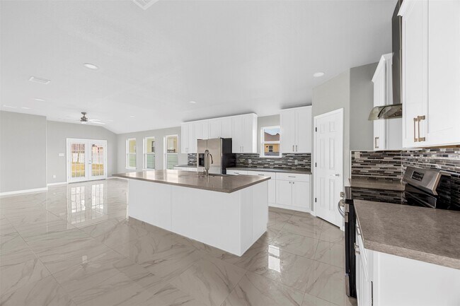 Building Photo - 178 Road 5126 Rd