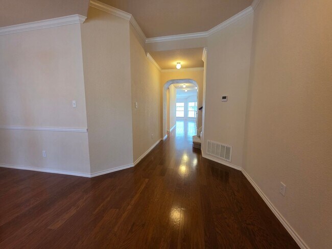 Foto del edificio - Heritage Craftsman Rental!