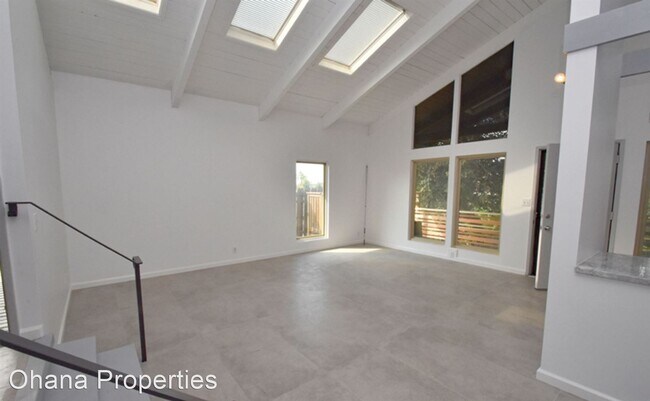 Building Photo - 2 br, 2 bath House - 615 Beverly Drive