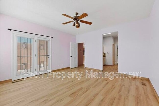 Foto del edificio - 13413 Summit Hills Pl NE