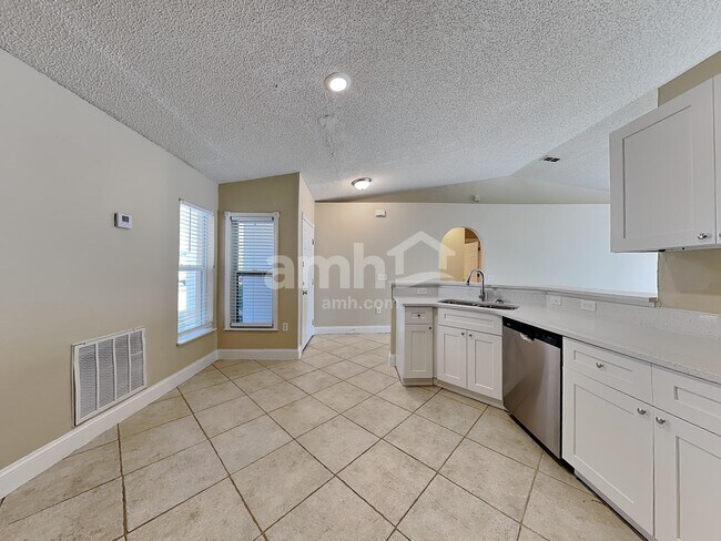 Foto del edificio - 574 Wekiva Bluff St