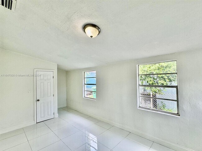 Building Photo - 1232 NW 51st St
