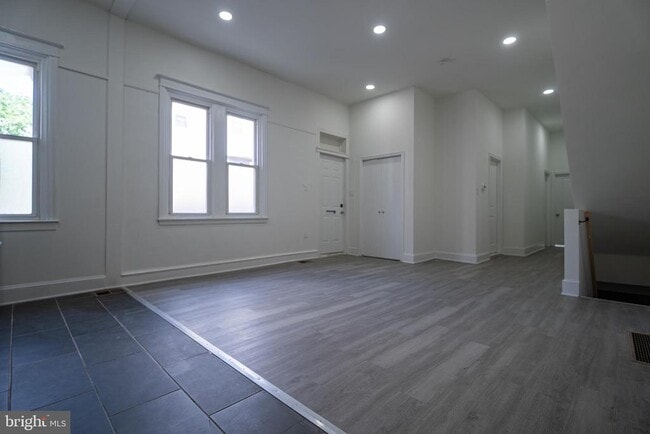 Building Photo - 2410 Wharton St