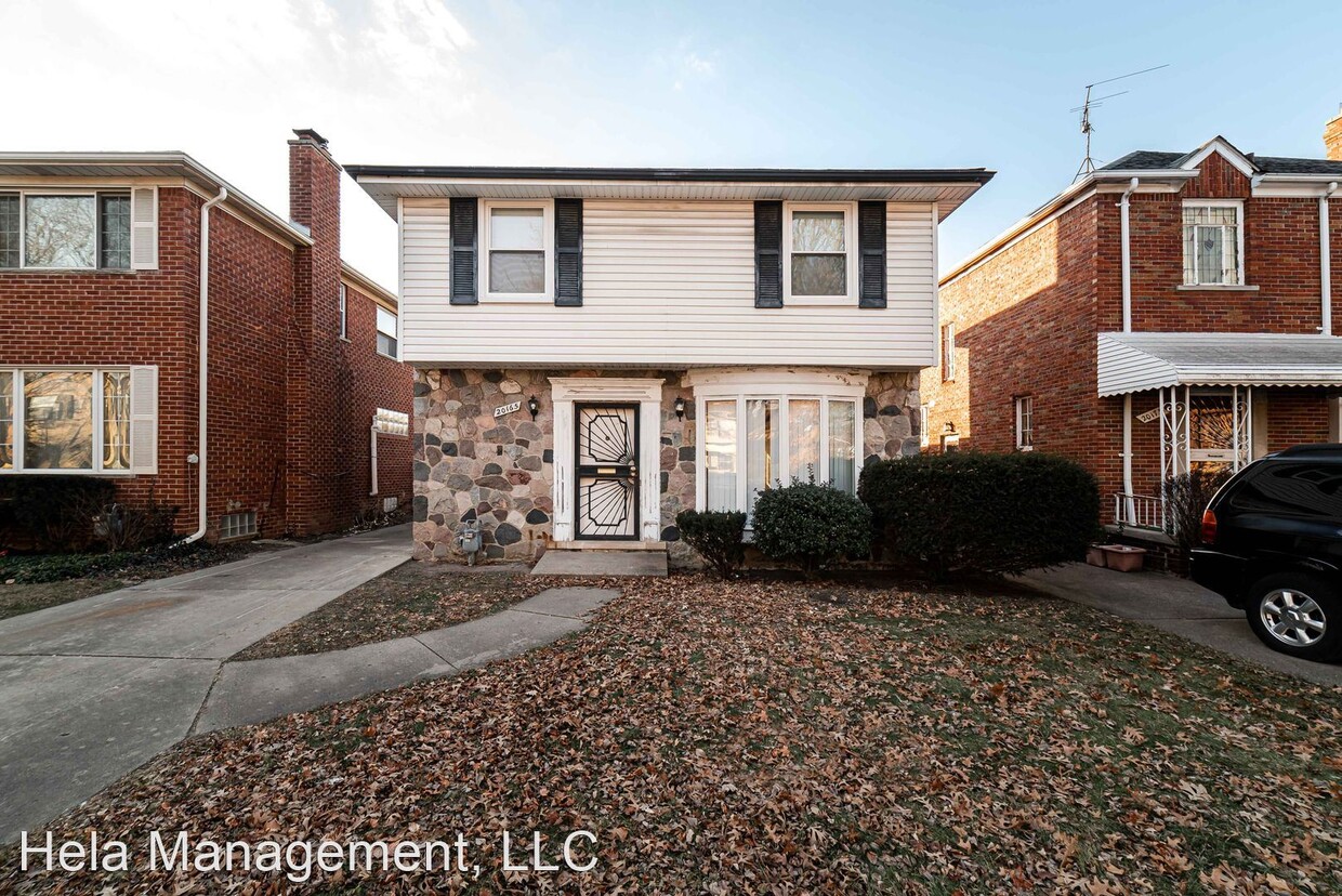 Foto principal - 3 br, 1.5 bath House - 20165 Warrington Dr