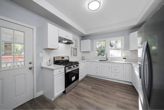 Foto del edificio - 628 S Liberty St