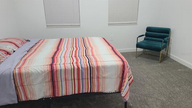 Foto del edificio - 11254 Lore Wy