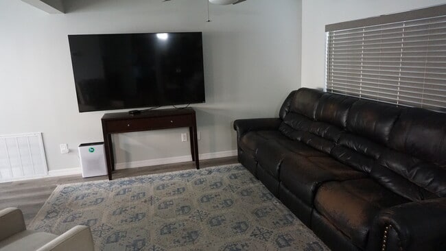 Building Photo - 5210 43rd Terrace N