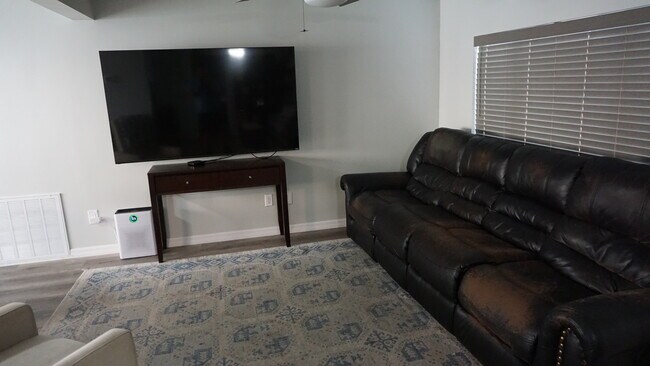 Foto del edificio - 5210 43rd Terrace N