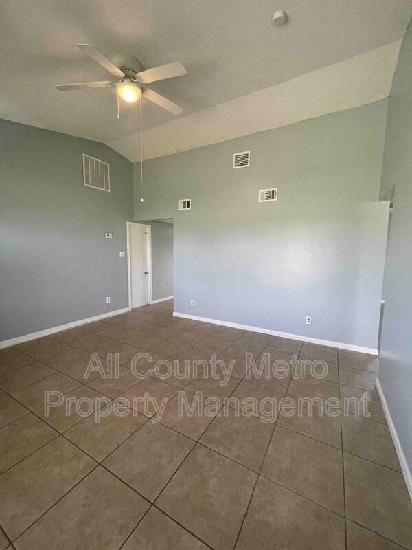 Building Photo - 4755 Deer Run Rd