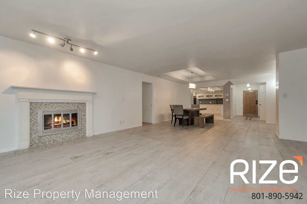 Primary Photo - 2 br, 2.5 bath House - 171 East 3rd Ave Un...