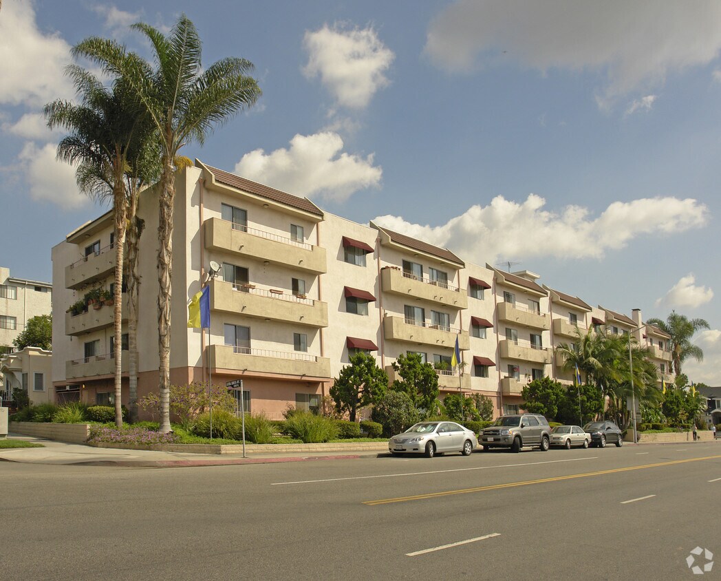 Fuente del centro de la ciudad de Holiday Apartaments - 7371 Fountain Ave