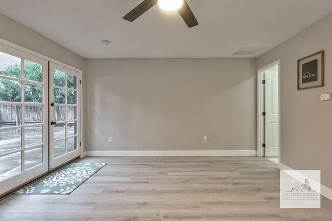 Foto del edificio - Poplar Property