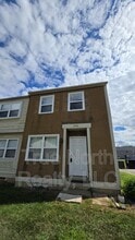 Building Photo - 2581 Sandbury Blvd