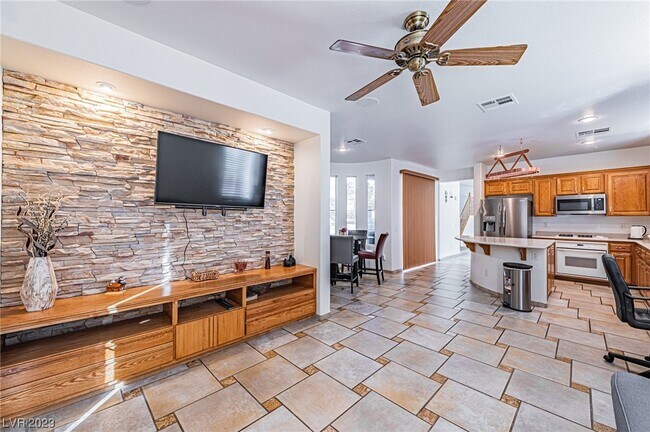 Foto del edificio - 10303 Wood Plank Ln