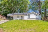 Foto principal - 8453 Alden Dr