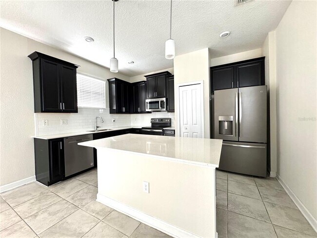 Foto del edificio - 4696 Tribute Trail