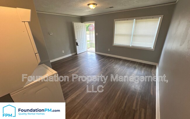 Building Photo - 1442 Semmes St