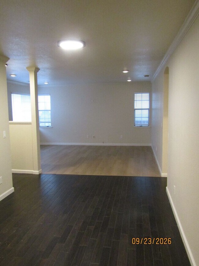 Foto del edificio - 2354 Pinercrest Dr