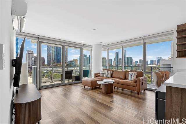 Foto del edificio - 1500 Rycroft St