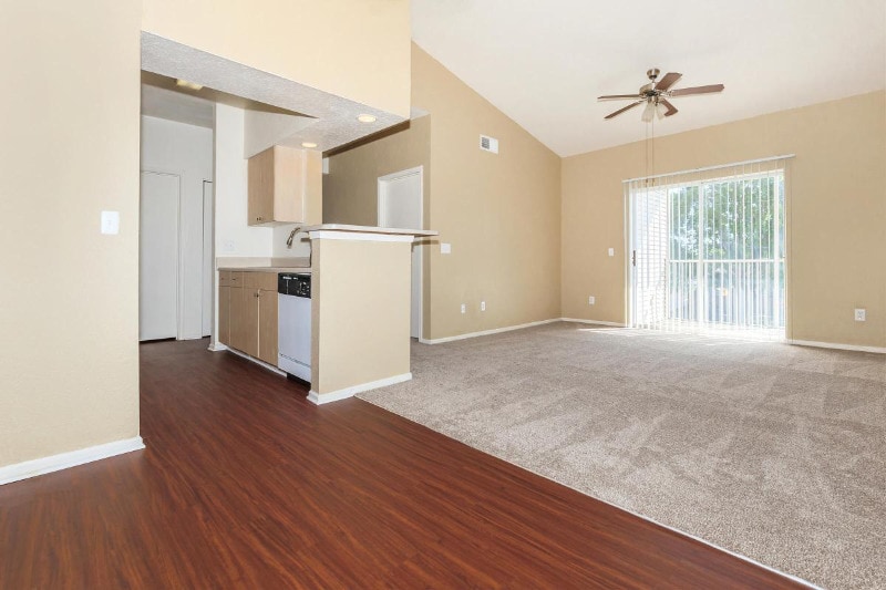 Arbours At Garden Grove