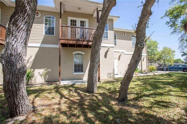 Foto del edificio - 4751 Marine Pkwy
