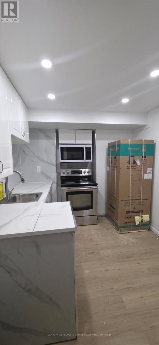 Building Photo - 582 Strouds Ln