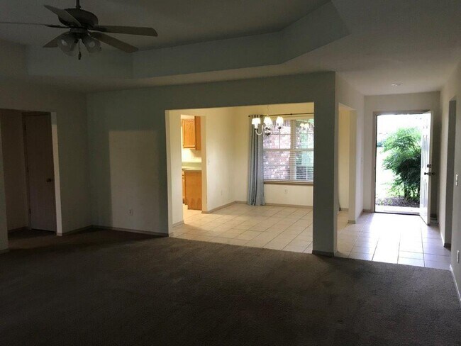 Foto del edificio - 2703 SW Huron Ct
