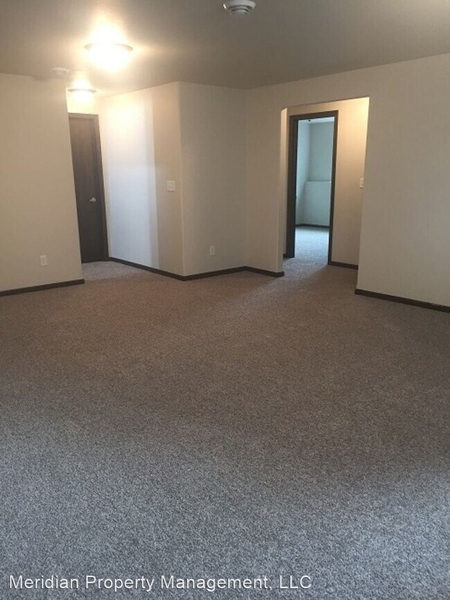 Building Photo - 3 br, 2 bath House - 911 Eaglewood Ave