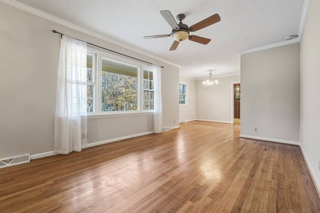 Building Photo - Ranch home in South West Durham: Available Now