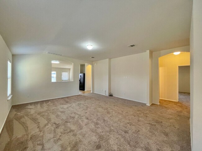 Building Photo - Viewable Now! Small Pets Accepted!