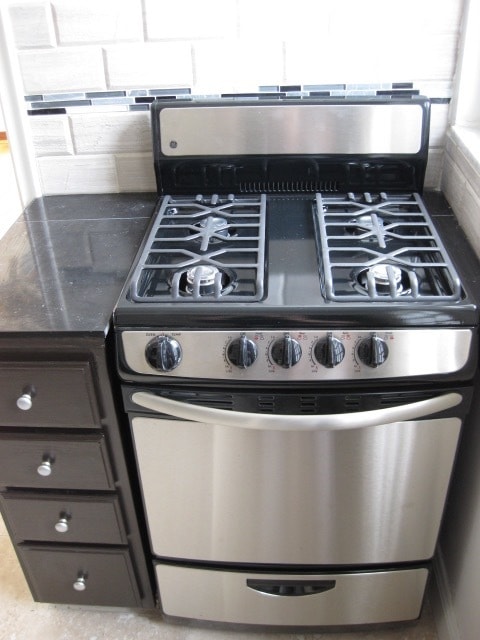 Gas Stove - 167 Cemetery Ln