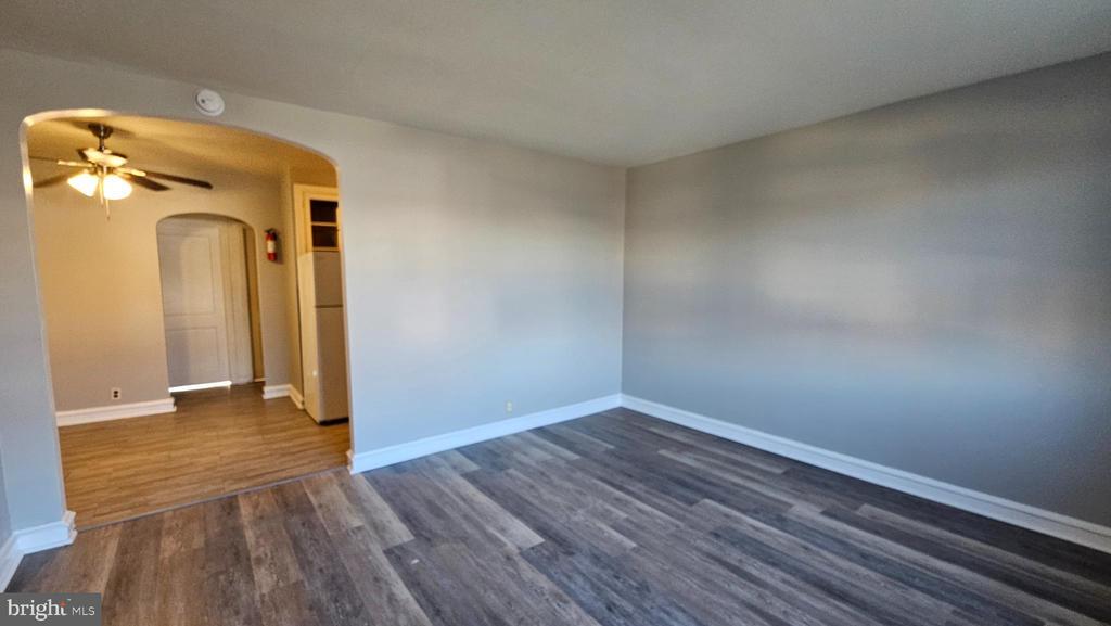 Foto principal - 336 E Olney Ave