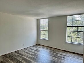 Building Photo - 2333 Bering Dr