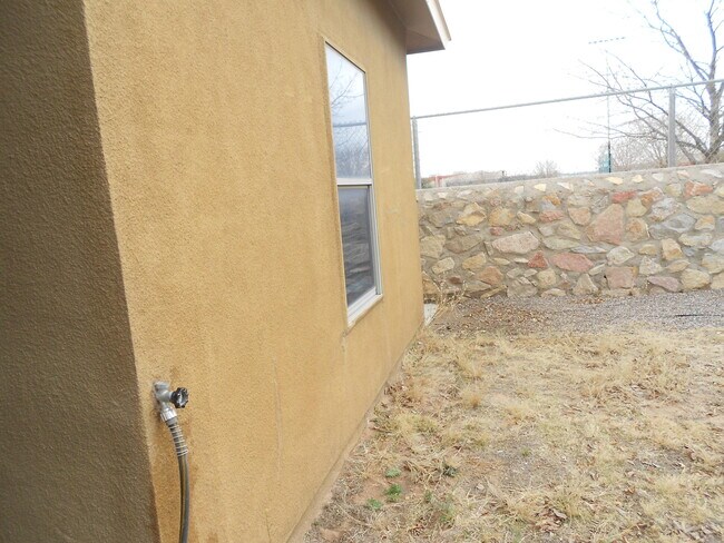 Foto del edificio - 14312 Pancho Gonzalez Ct
