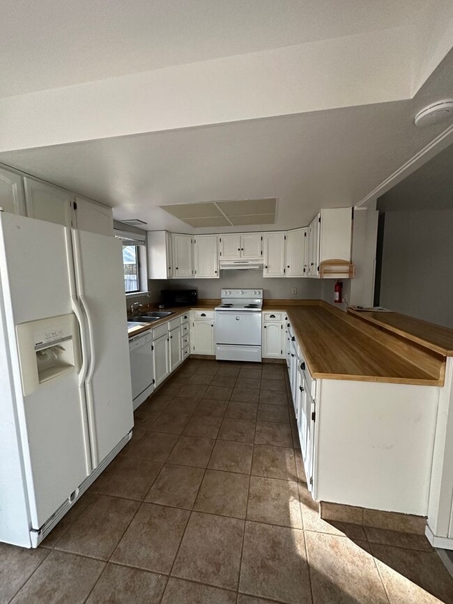 Foto del edificio - Hidden Gem in Peaceful Forest Setting- Pet Friendly!