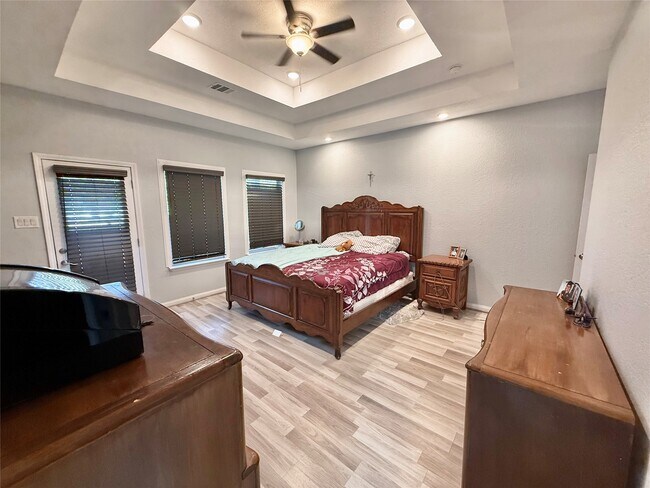 Foto del edificio - 17501 Deer Creek Dr