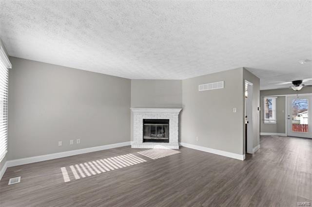 Foto del edificio - 213 Deer Hollow Ct