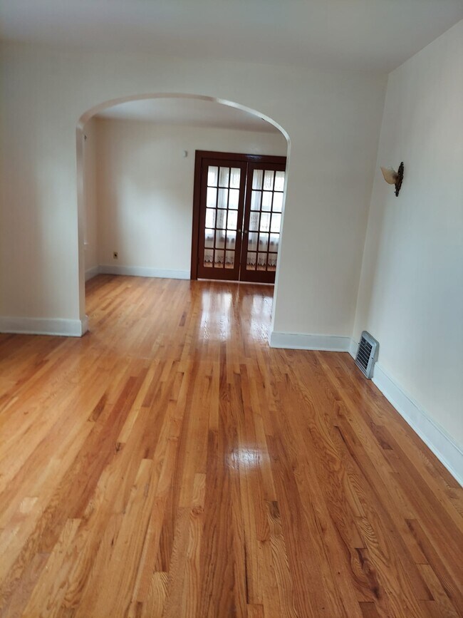 Foto del edificio - 16 Telegraph St