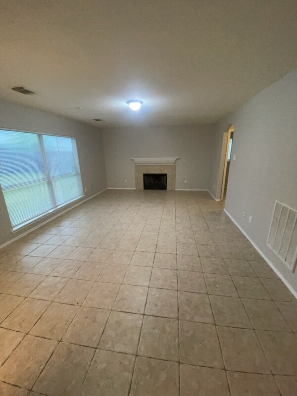 Foto del edificio - 20911 Southvine Ct