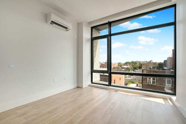 Building Photo - 11 Herkimer St