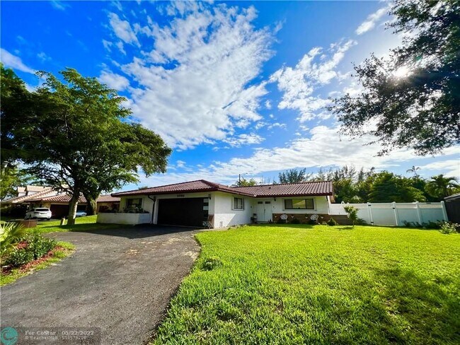 Building Photo - 2086 NW 104th Ave