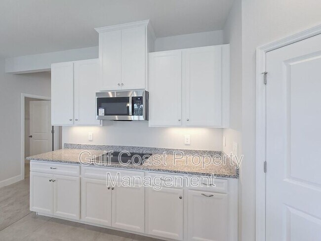 Foto del edificio - 14040 Crimson Ave