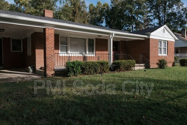 Building Photo - 5313 Randall Ave